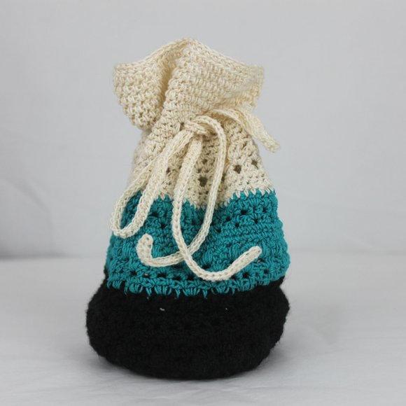 Crochet Cream Blue Black Drawstring Pouch - Picture 1 of 4
